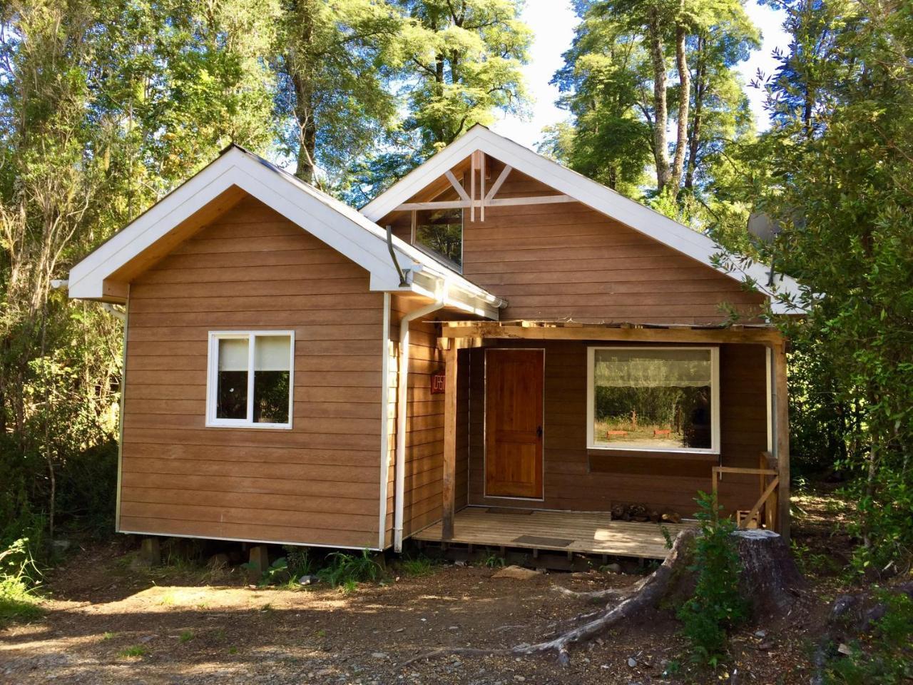Cabanas Nutrias Patagonicas Puelo River Екстериор снимка