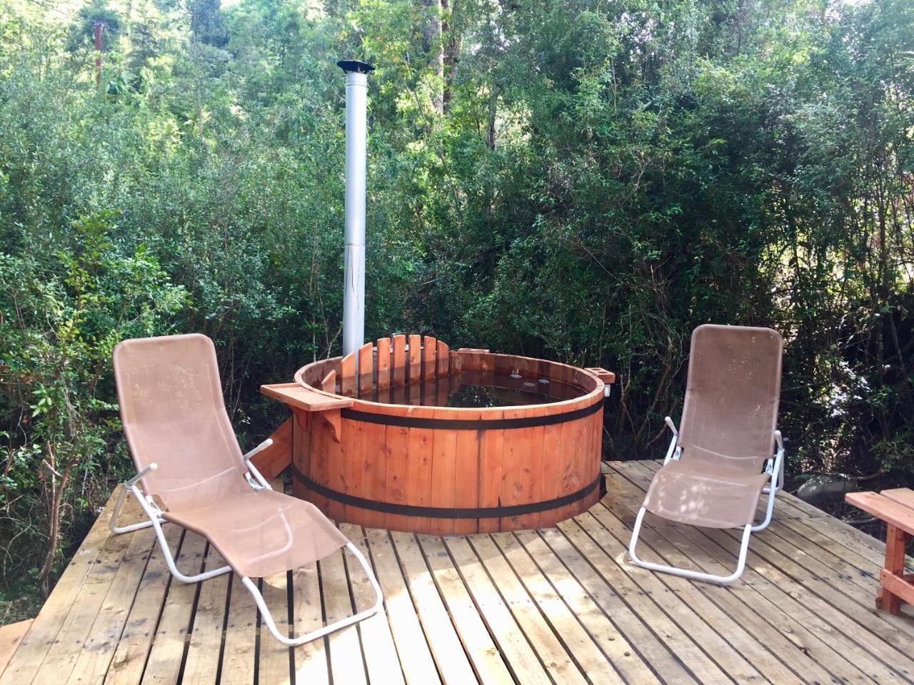 Cabanas Nutrias Patagonicas Puelo River Екстериор снимка