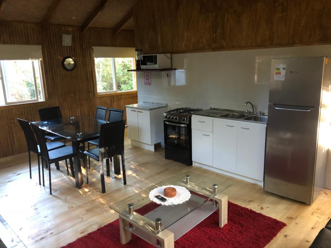 Cabanas Nutrias Patagonicas Puelo River Екстериор снимка